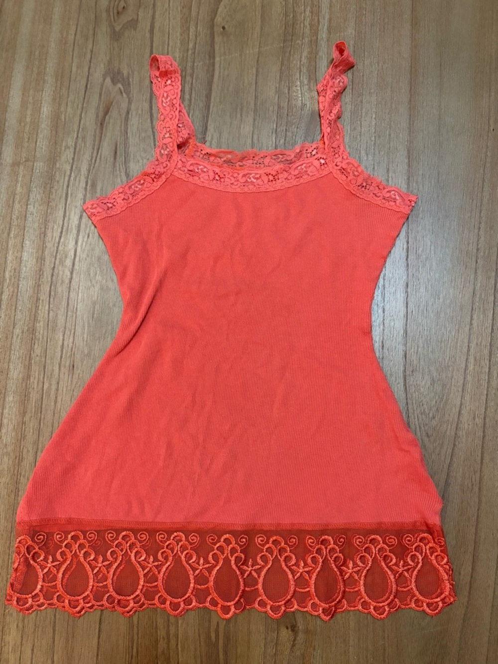 VANITY MEDIUM ✨ Y2K Women’s Coral Lace-Trim Tank Top cotton VGUC